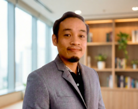 Captain Farid Rabbani, Captain Class 1 at OMT with 20 years of shipping experience, expert in DP technology, power management systems, and new ship electronic equipment, with extensive shipyard surveys and new shipbuilding projects.